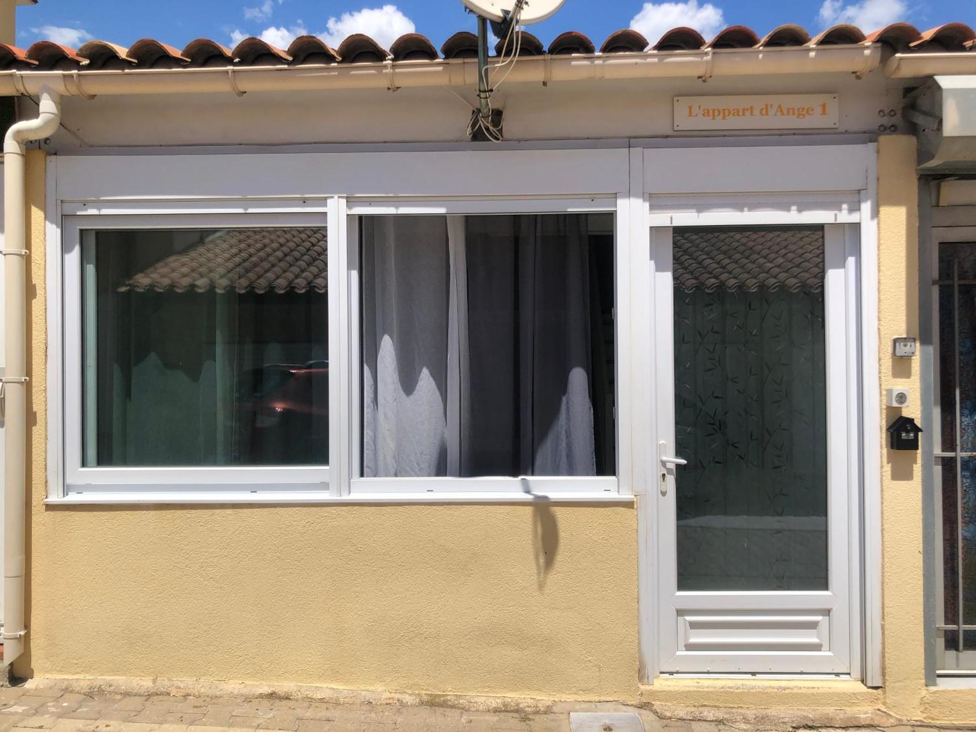 Très bel appartement mezzanine de 37m2 refait à neuf Gruissan Exterior foto